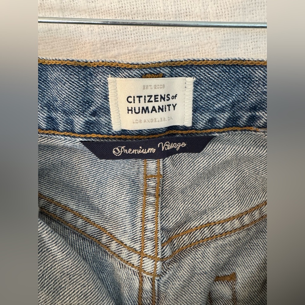 Citizens Of Humanity Wide-Leg Flare Jeans in Medium Blue - Picture 9 of 14